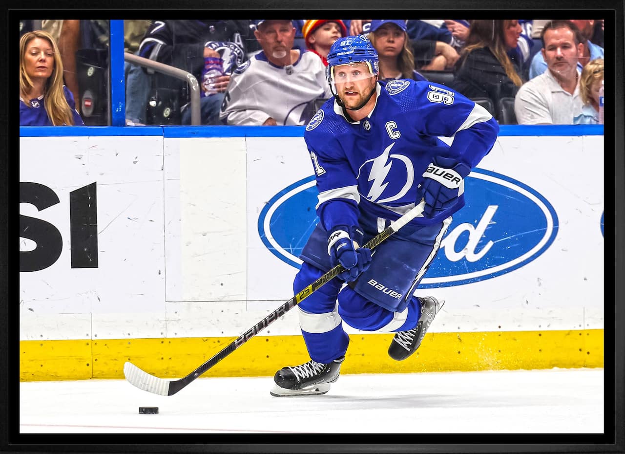 Steven Stamkos 20" x 29" Framed Canvas Tampa Bay Lightning 31.5" x 22.5"